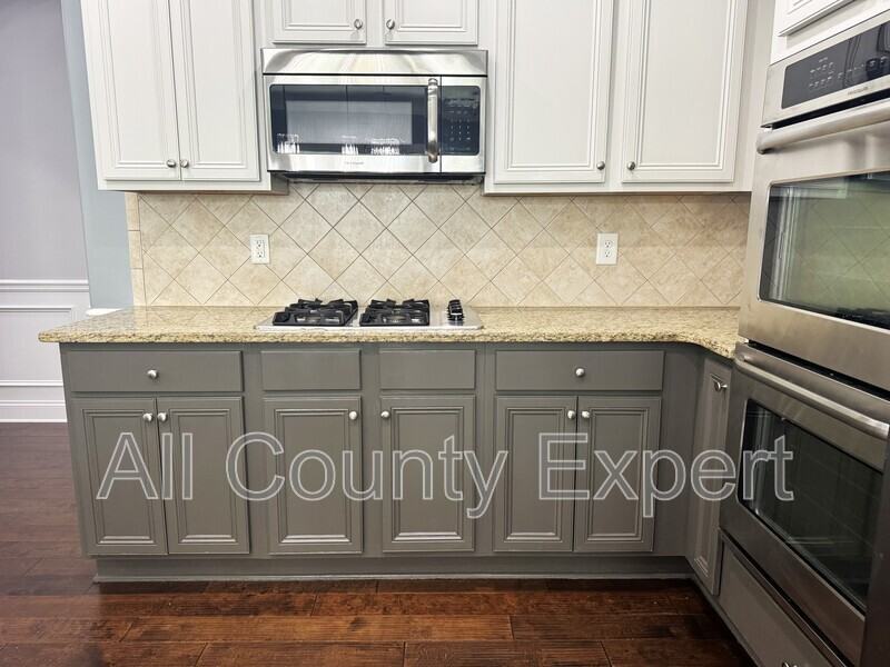 4215 Hopewell Manor Dr - Photo 7 of 38