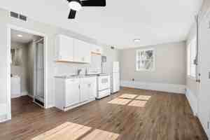 featured image of 1313 E 23rd St