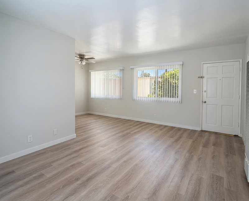 474 Sherman Ave - Photo 4 of 25