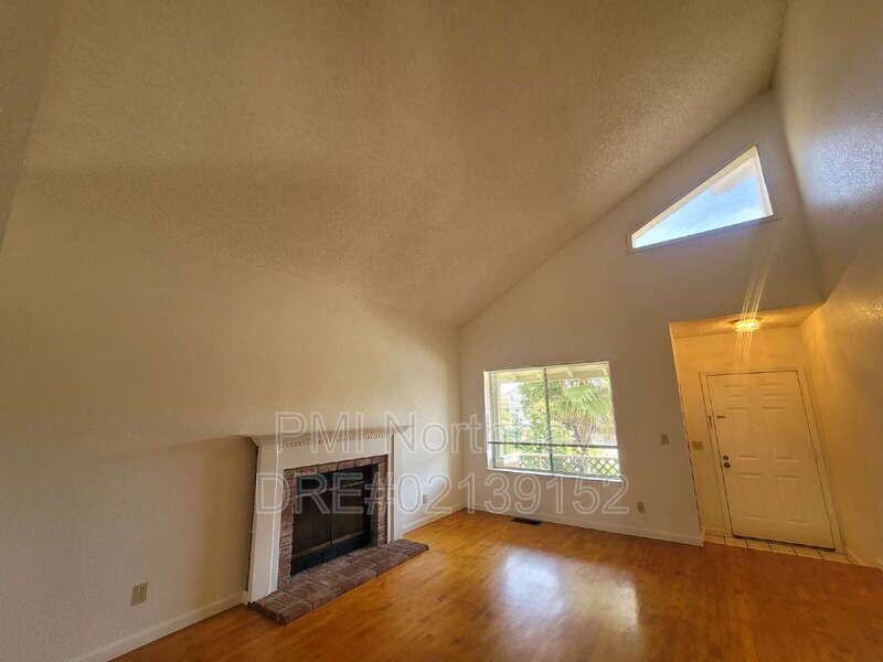 2443 Dawn Way - Photo 3 of 19