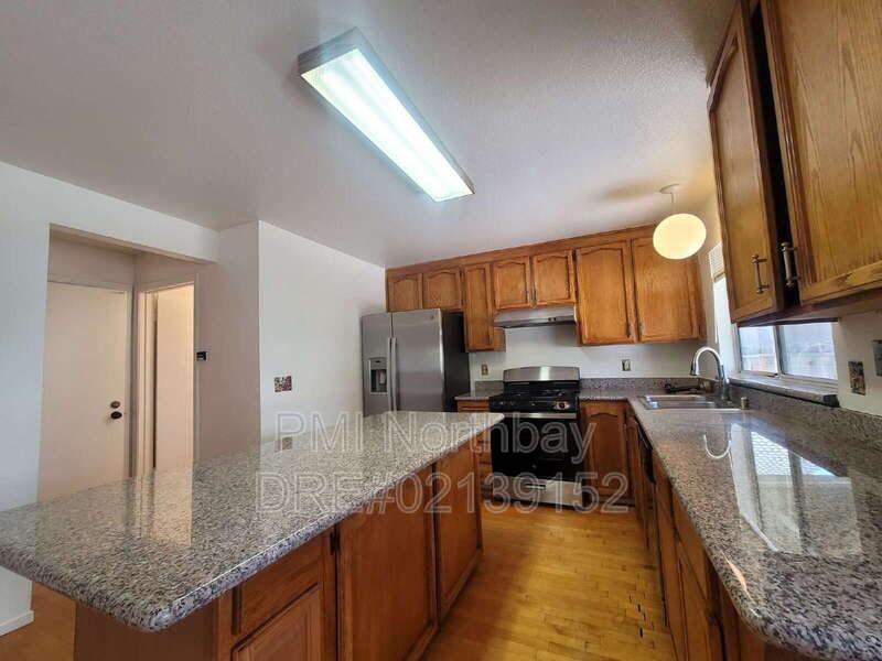2443 Dawn Way - Photo 7 of 19