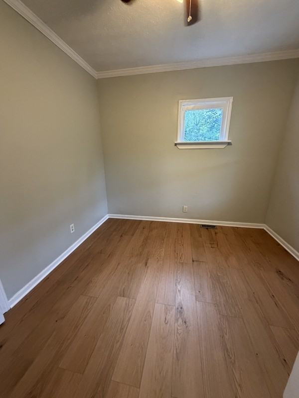 2927 E 115th St - Photo 6 of 10