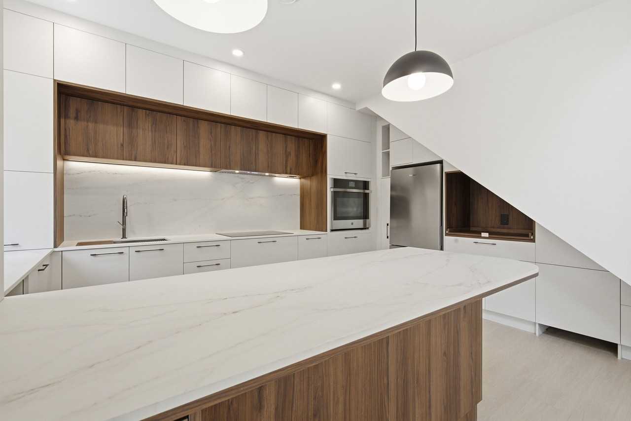 106 Rue de Dieppe #301 - Photo 4 of 25
