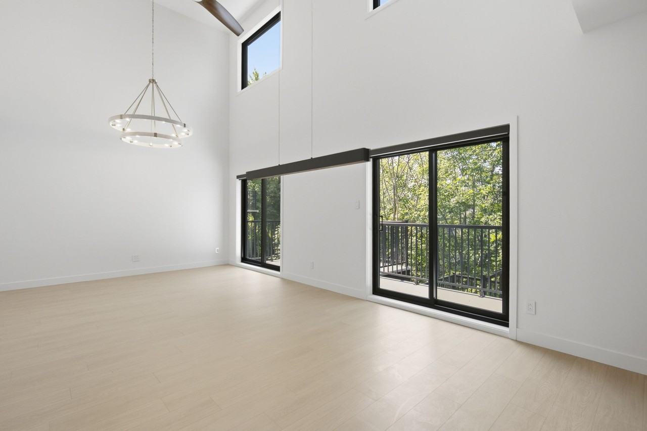 106 Rue de Dieppe #301 - Photo 7 of 25