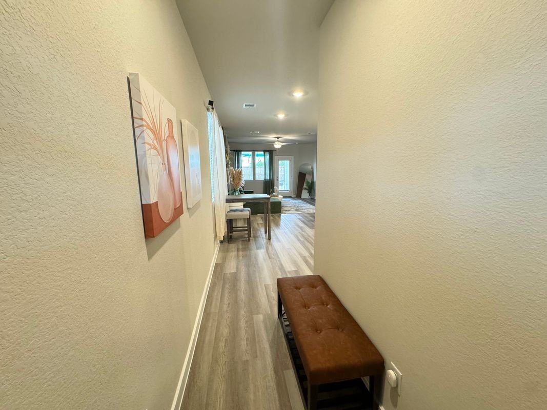 5608 Madden Ln - Photo 4 of 39
