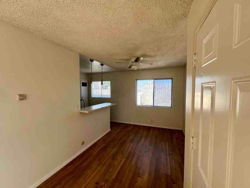 6612 N Figueroa St ##1/2 - Photo 5 of 21