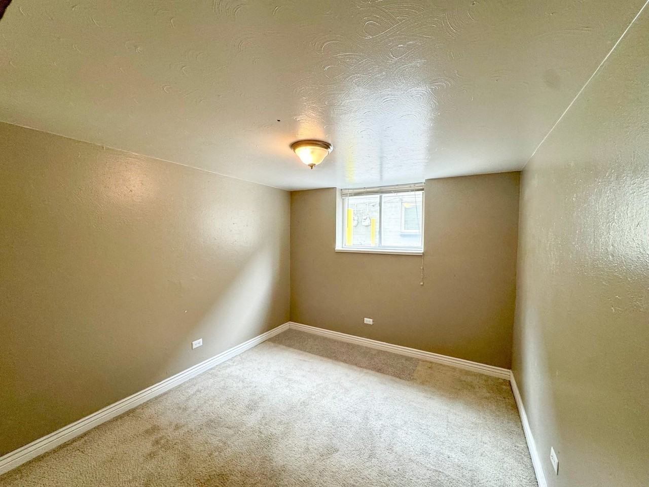 4630 E Asbury Circle - Photo 5 of 15