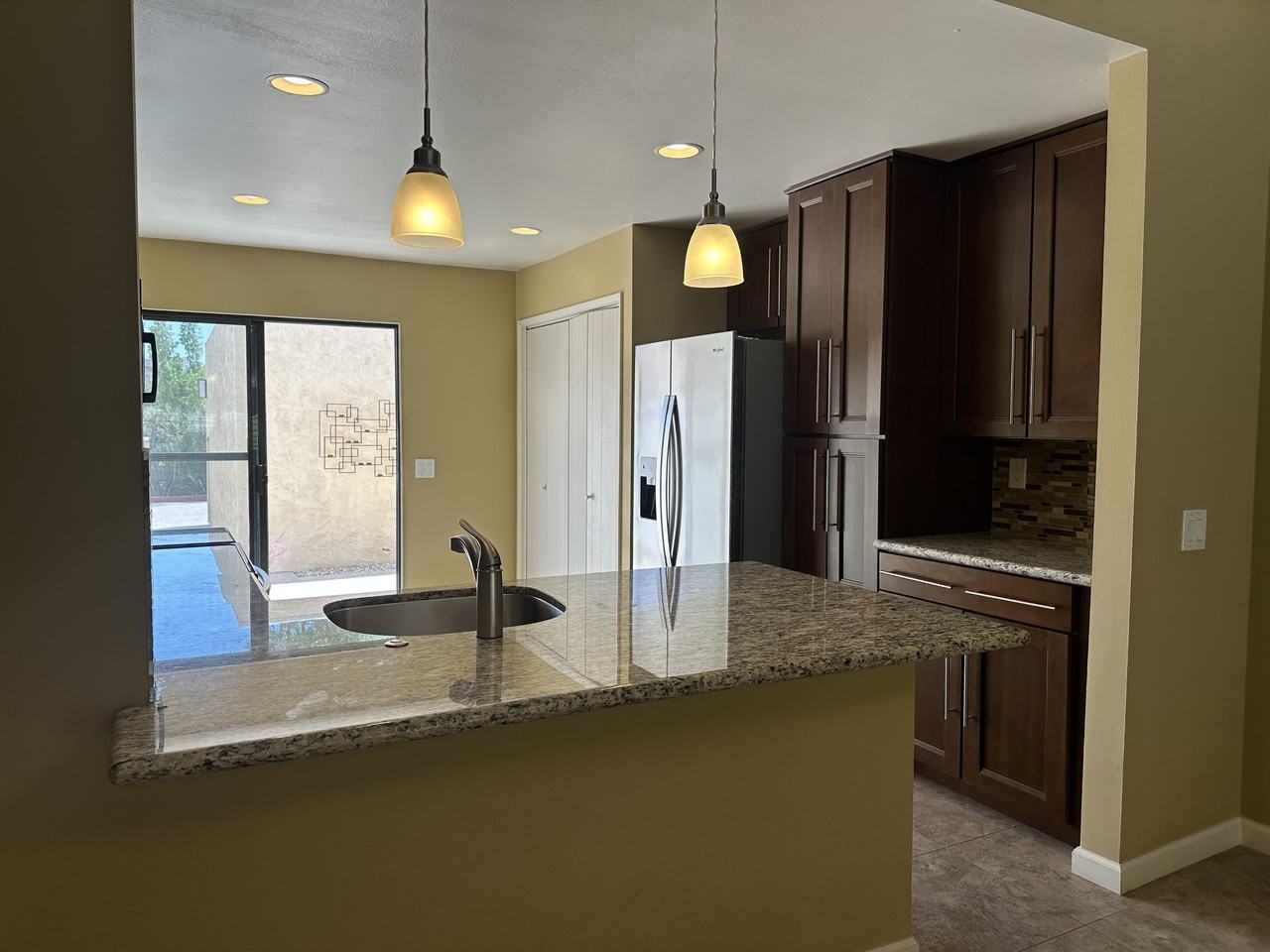 47975 Joshua Ct #47975 - Photo 4 of 30