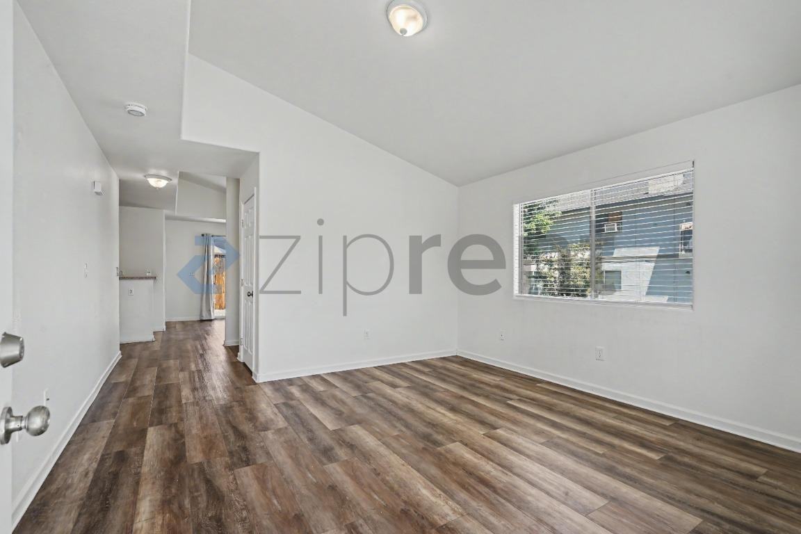 20220 Park Rd #D - Photo 6 of 29