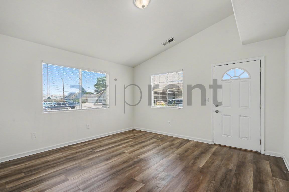 20220 Park Rd #D - Photo 7 of 29