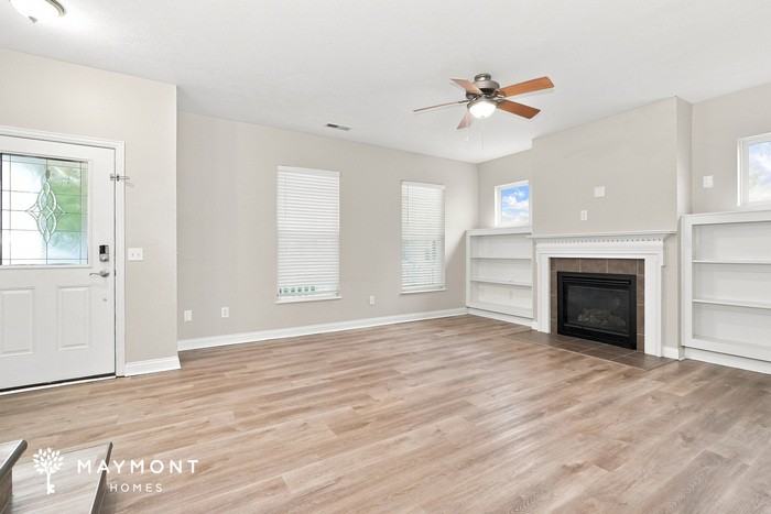 4670 Grand Strand Dr - Photo 6 of 17