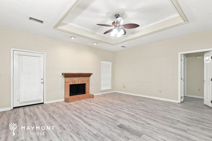 122 Cumberland Rd - Photo 4 of 15