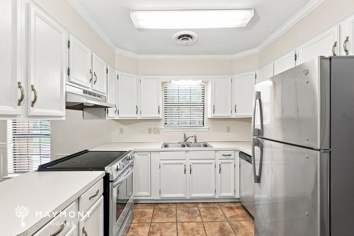 122 Cumberland Rd - Photo 7 of 15