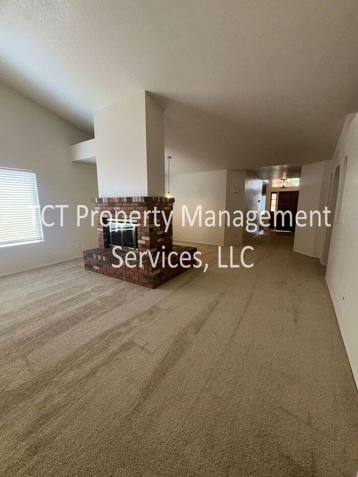 1244 W Sand Dune Dr - Photo 3 of 16