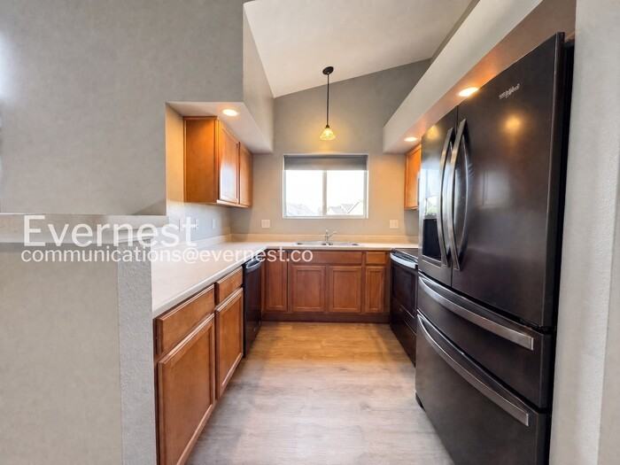 18761 E Water Dr #C - Photo 4 of 21