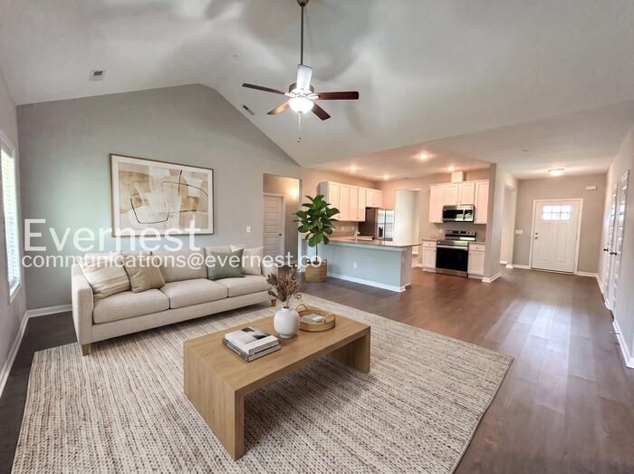 1032 Echo Ridge Rd - Photo 3 of 27