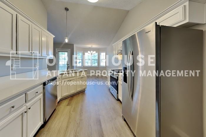 251 Ashland Creek Ct - Photo 5 of 20