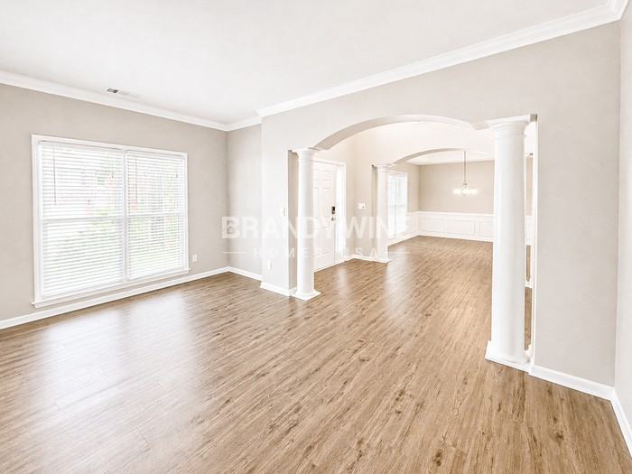 5967 Magnolia Rdg - Photo 6 of 34
