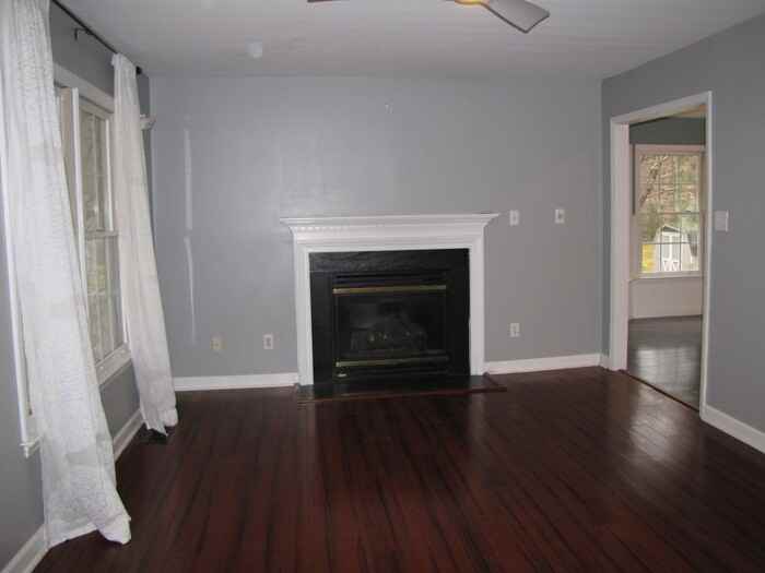 2627 Bexley Ave - Photo 3 of 23