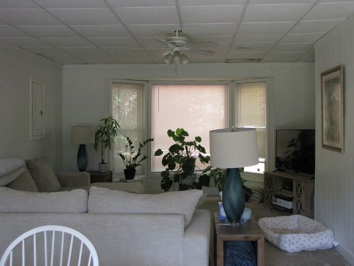 3608 Knollwood Dr - Photo 5 of 22
