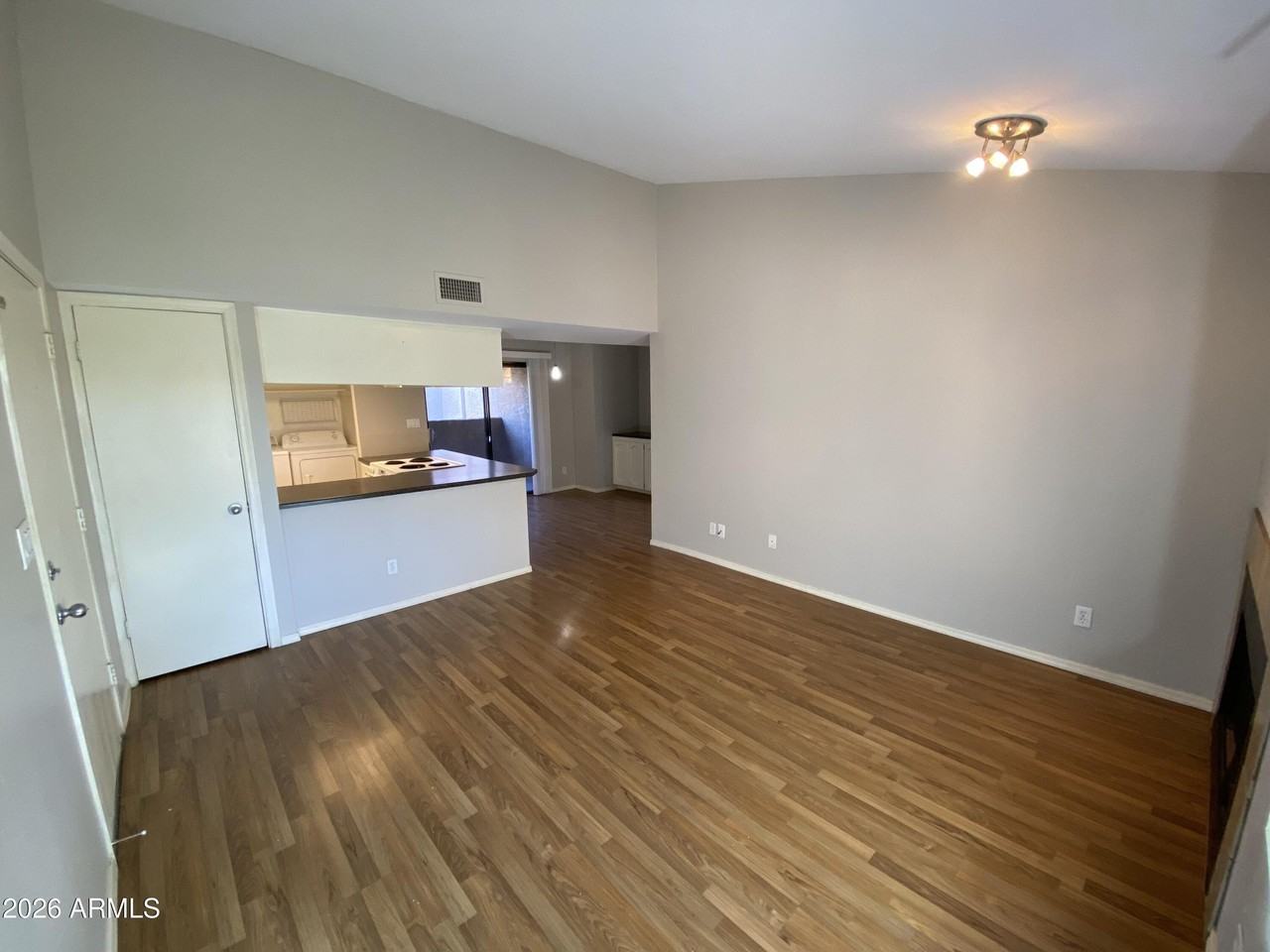 5146 5146 E Oak Street #207 - Photo 6 of 50
