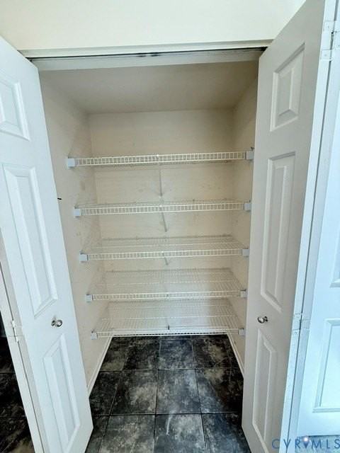 2508 Sutton Pl - Photo 6 of 16