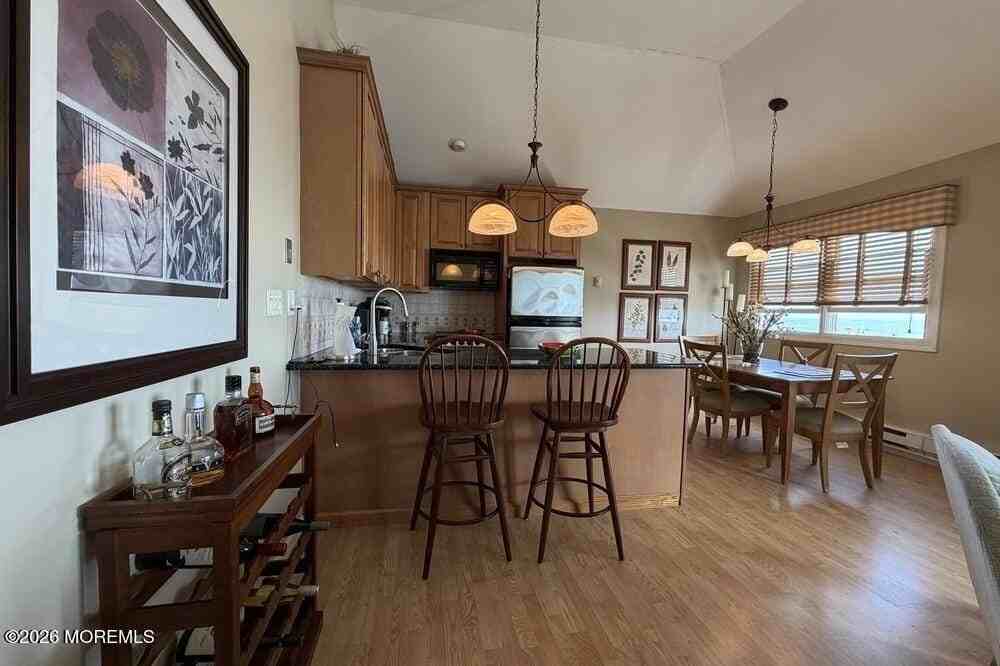 605 Ocean Ave - Photo 6 of 23