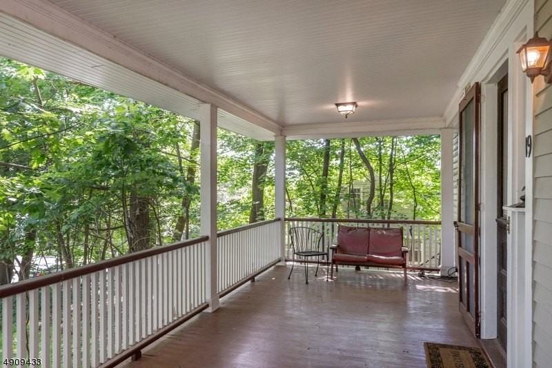19 Pease Ave #1 - Photo 2 of 15