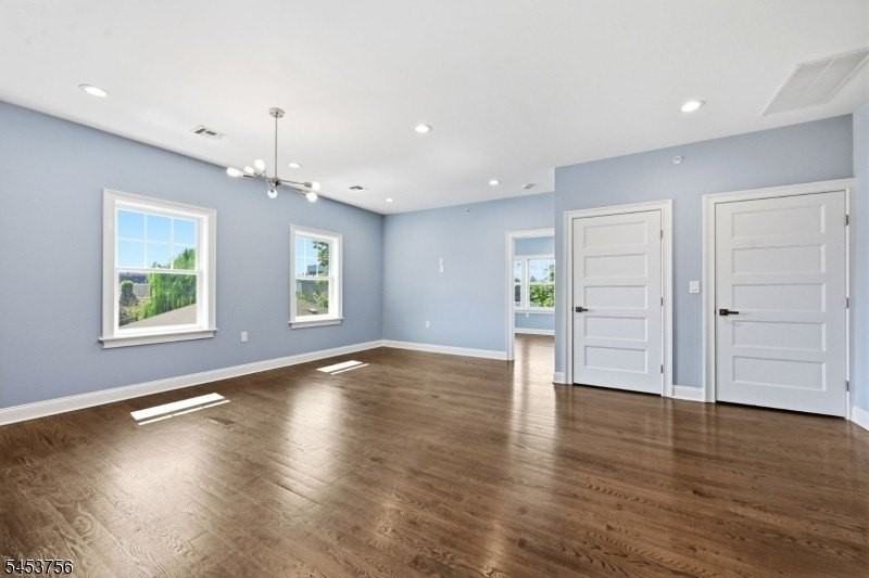 55 Watchung Ave - Photo 4 of 11