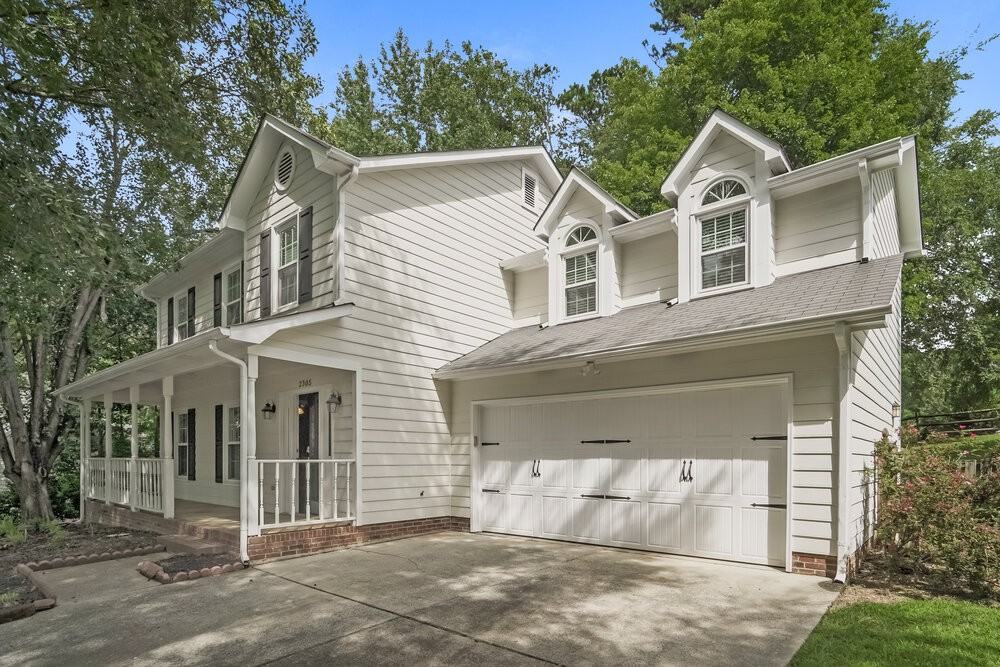 2305 Whispering Spring Dr - Photo 4 of 20