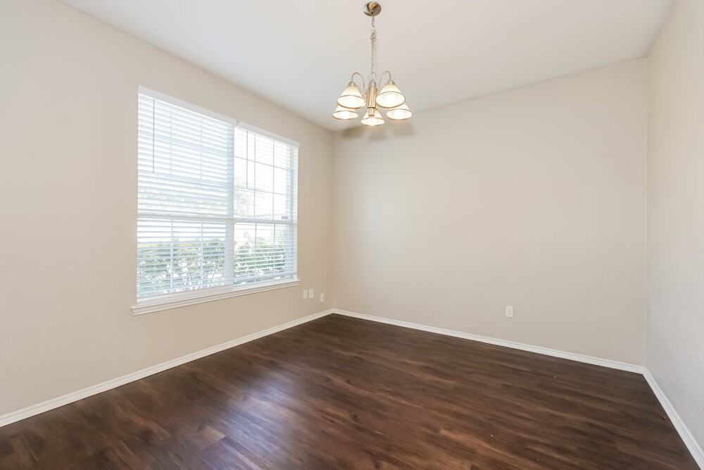 8416 Prairie Rose Ln - Photo 6 of 17