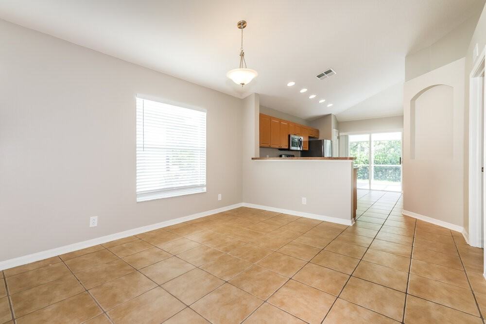 5825 Wrenwater Dr - Photo 4 of 16