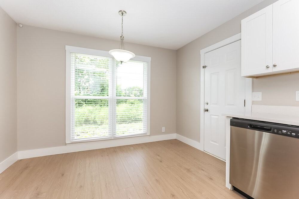 410 Lawson Rd - Photo 6 of 16