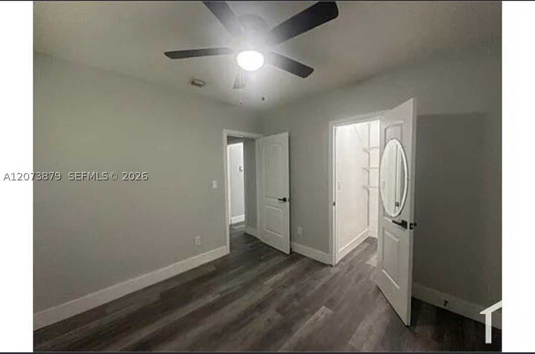 2154 Ne 168th St #2154 - Photo 3 of 6