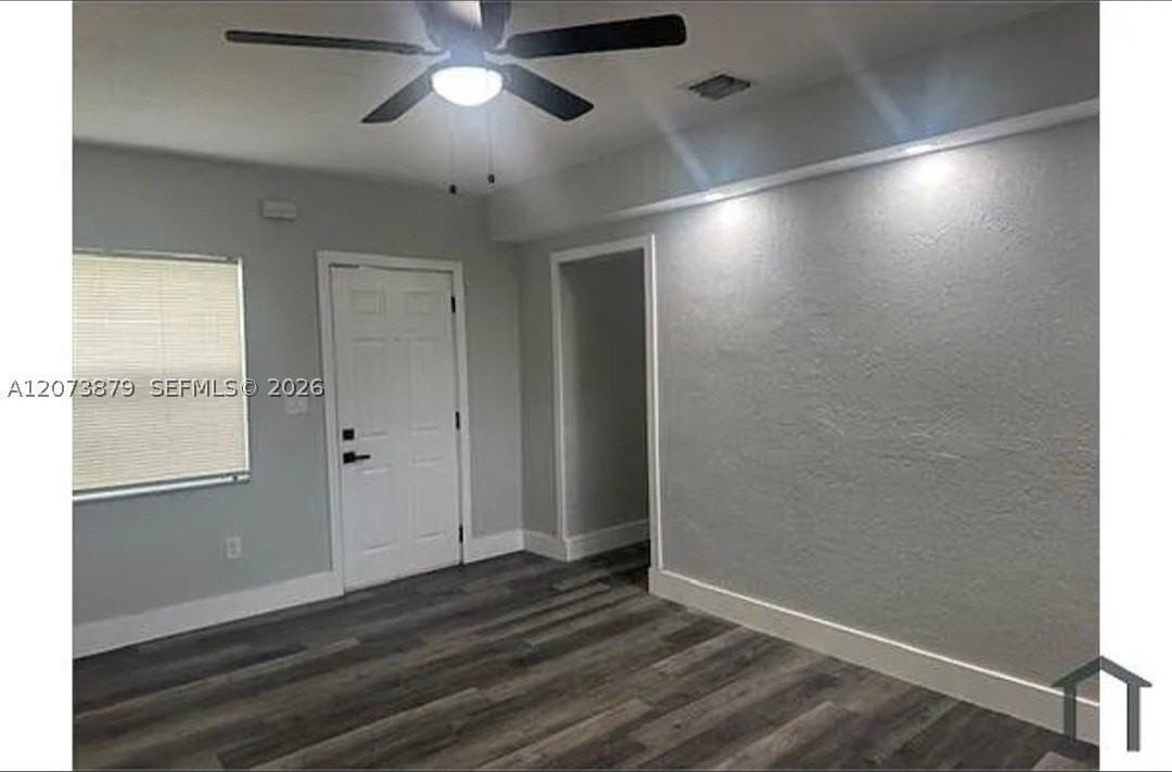 2154 Ne 168th St #2154 - Photo 4 of 6