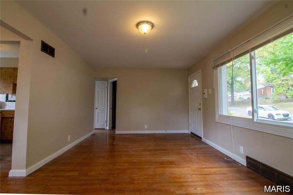 9123 Church Rd - Photo 4 of 11