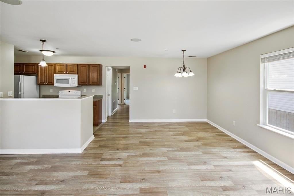 280 Stonewall Creek Dr - Photo 3 of 22