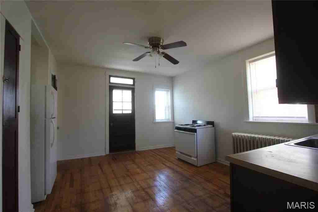 5424 Rhodes Ave #2F - Photo 6 of 11