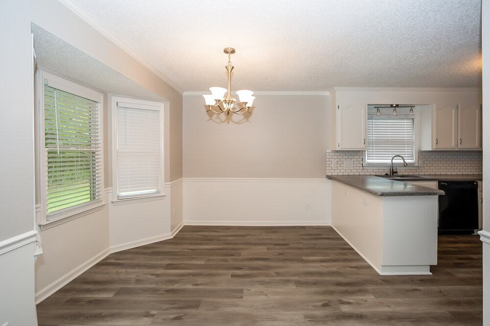 8731 Hornwood Ct - Photo 4 of 14