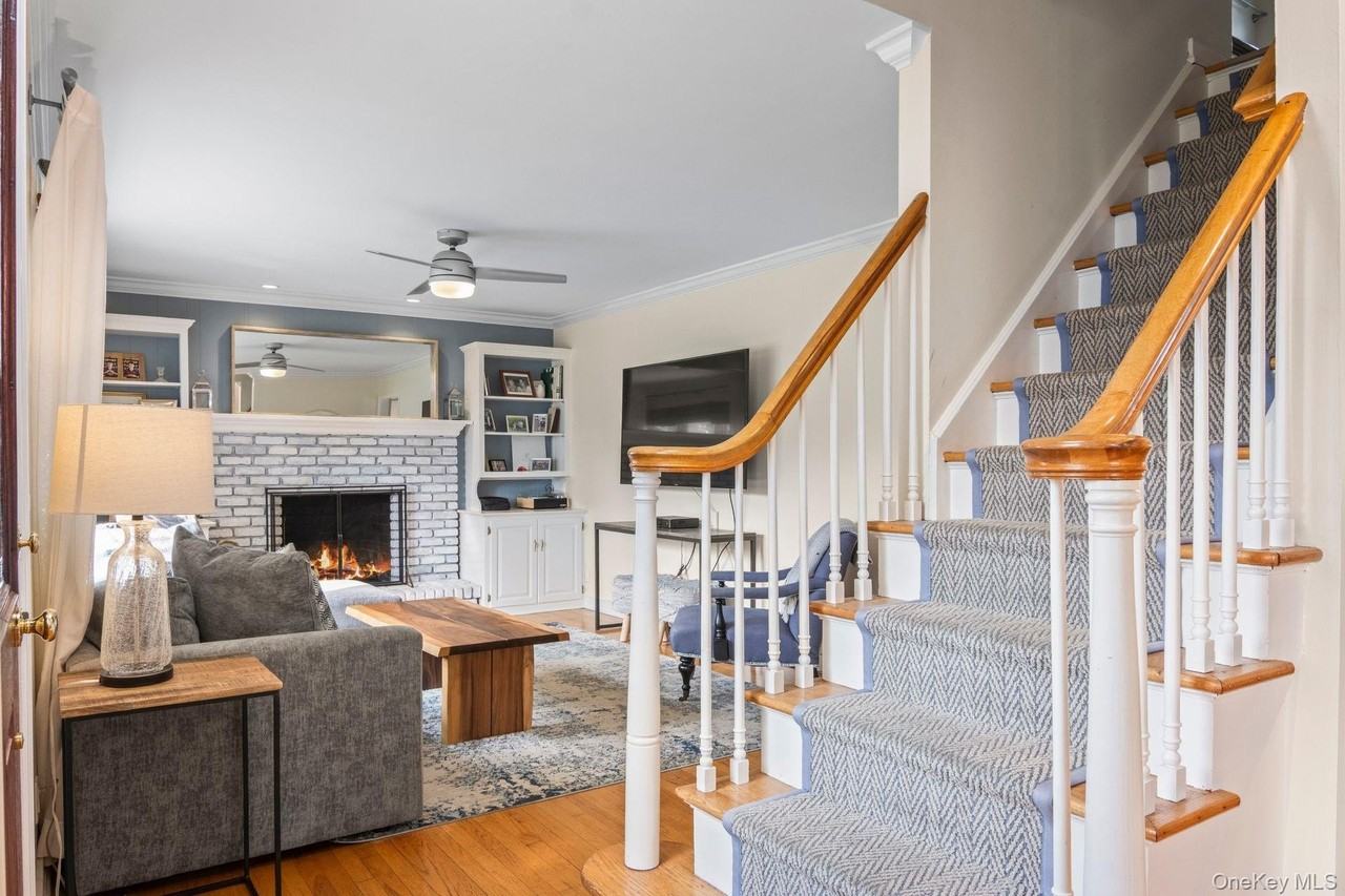 13 Clairmont St - Photo 2 of 21