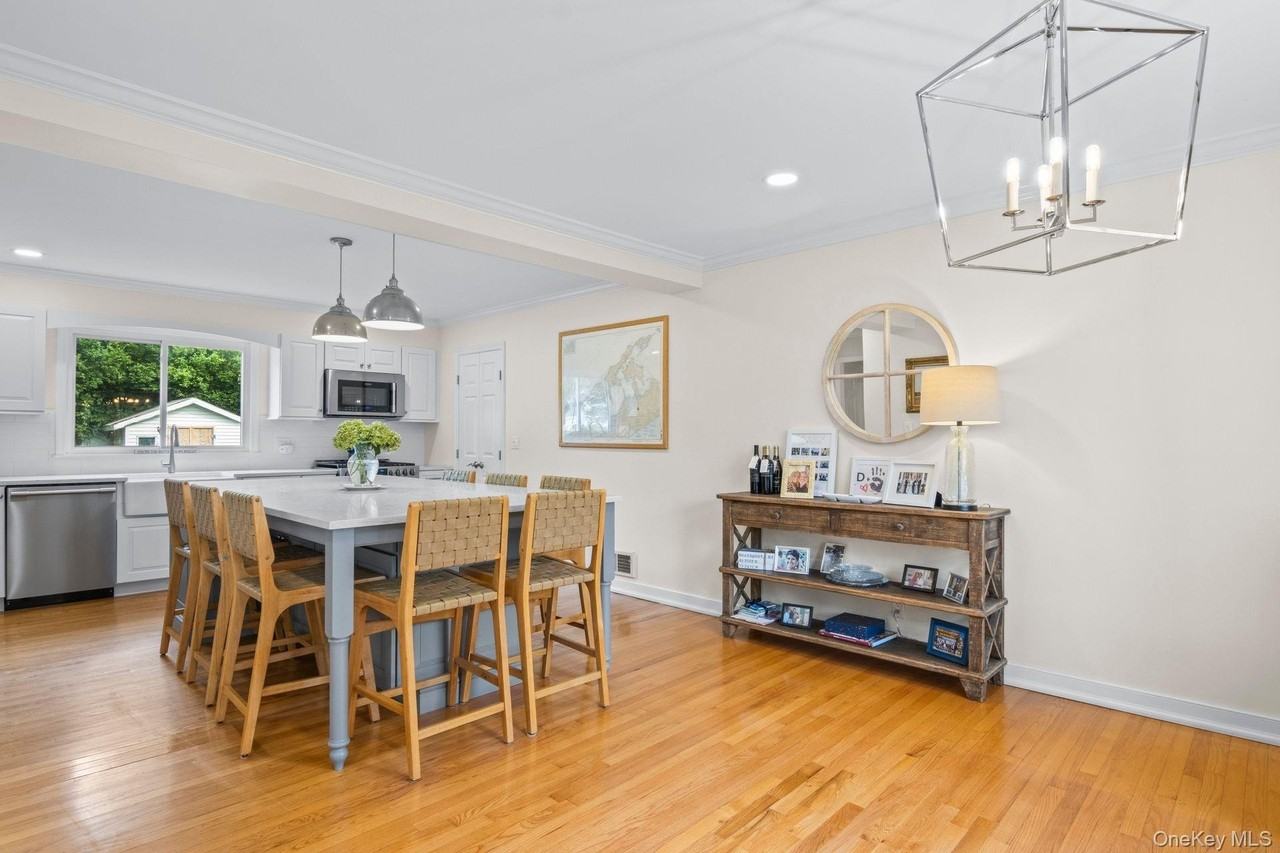 13 Clairmont St - Photo 6 of 21