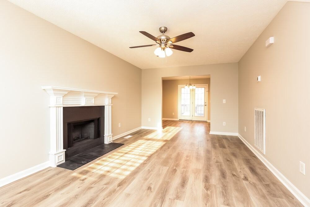 1849 Lakewood Village Dr - Photo 4 of 17