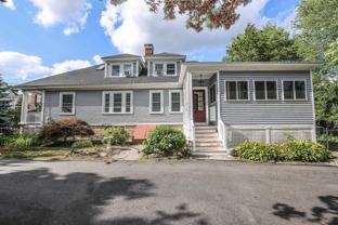 749 Maple St - Photo 1 of 1