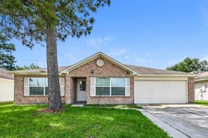 featured image of 7923 Fall Glen Dr