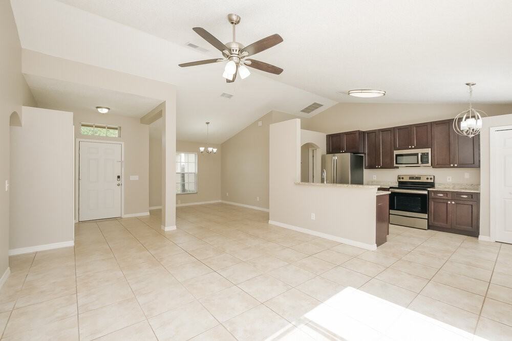 5616 Brookdale Way - Photo 4 of 16