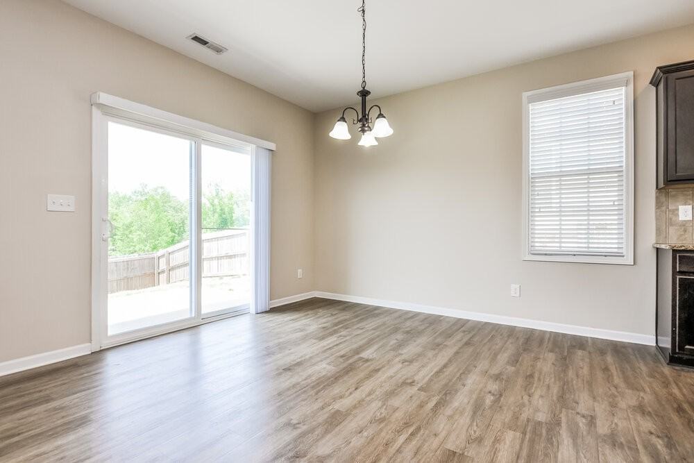 245 Hardaway Pt - Photo 5 of 15