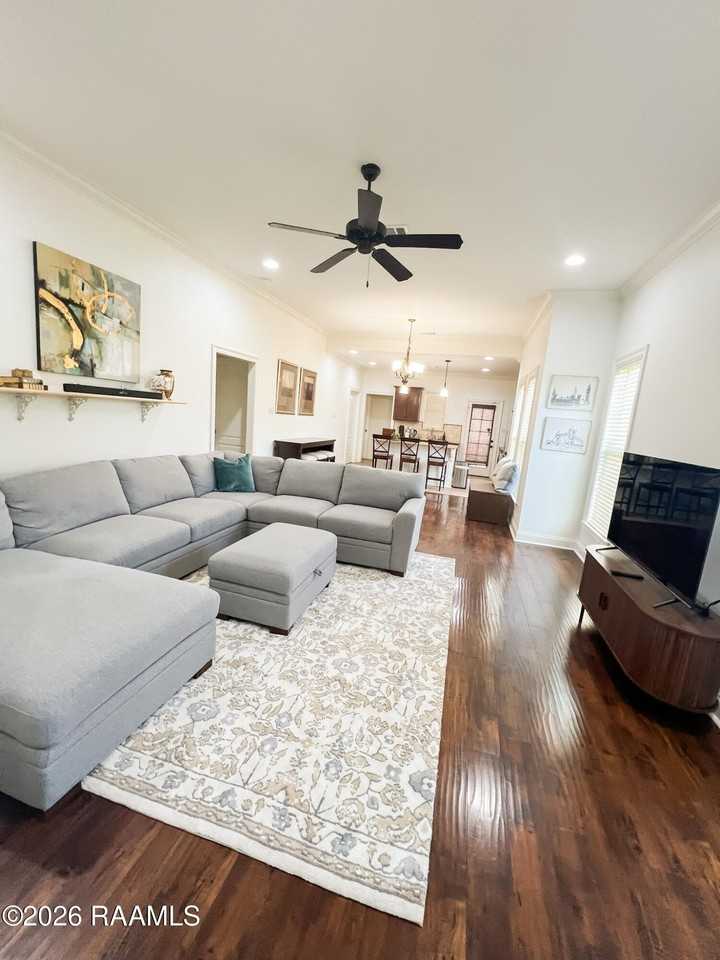 811 Rolling Mill Ln - Photo 5 of 11