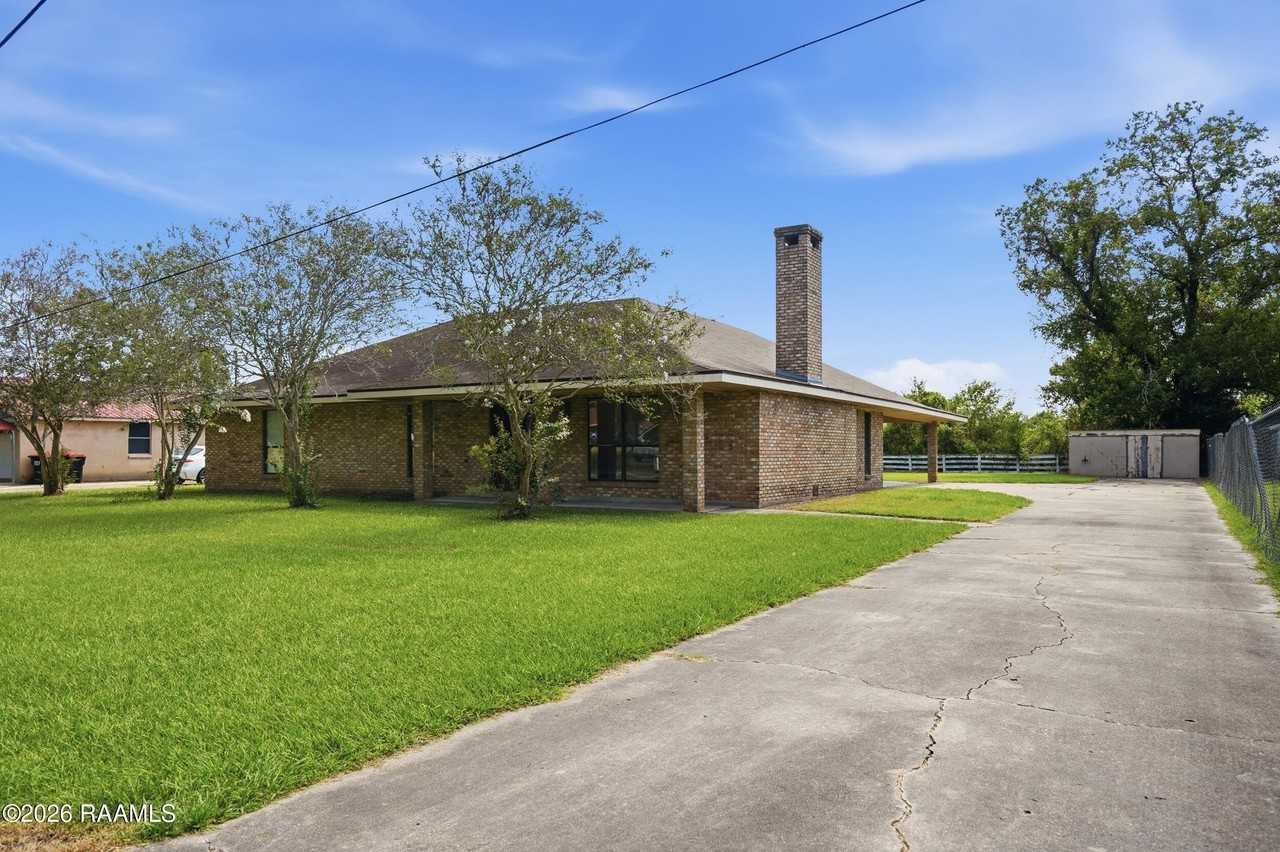 101 Ante Bellum Rd - Photo 2 of 26