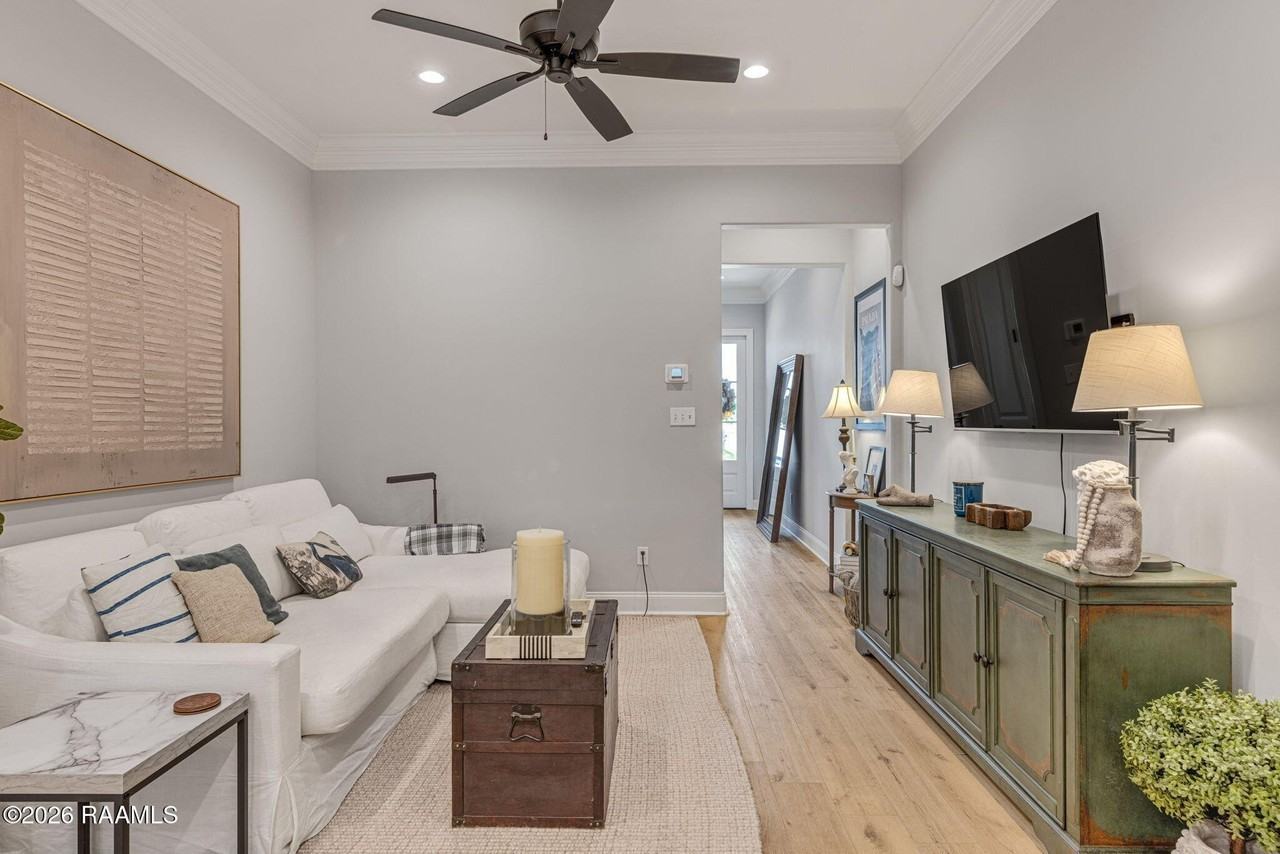 312 Sandstone Ave - Photo 6 of 30