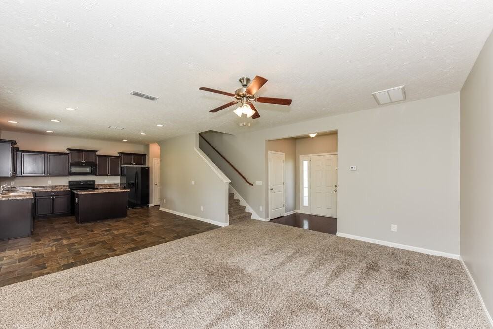 1217 Silverstream Pt - Photo 5 of 17